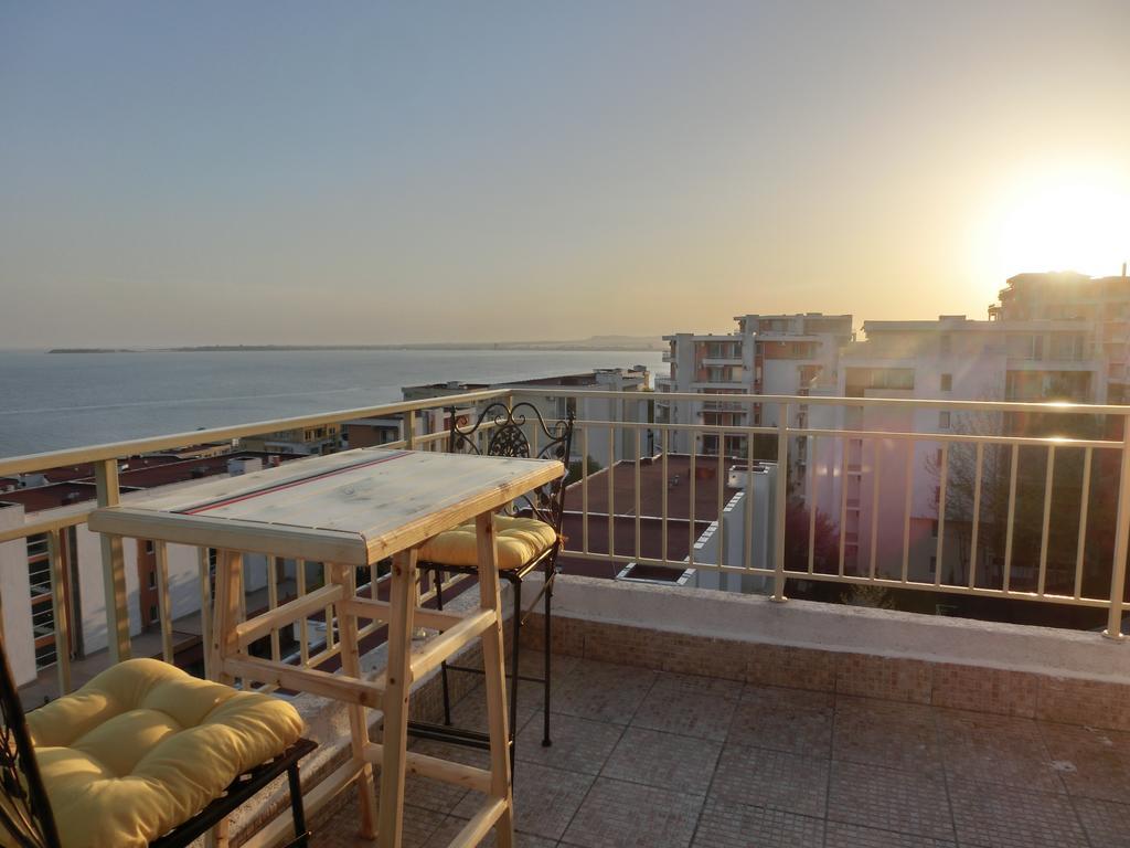 Panoramic Sea View Apartment Crown, Pools And Beach, Sveti Vlas Ngoại thất bức ảnh